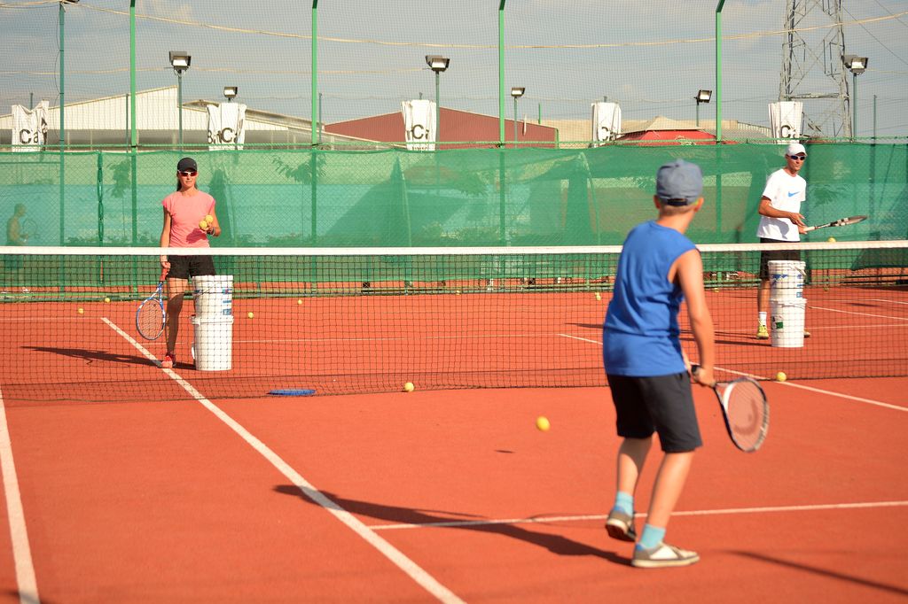 maniac Competitors sin ANTRENAMENTE COPII › Tennis Citadelle România